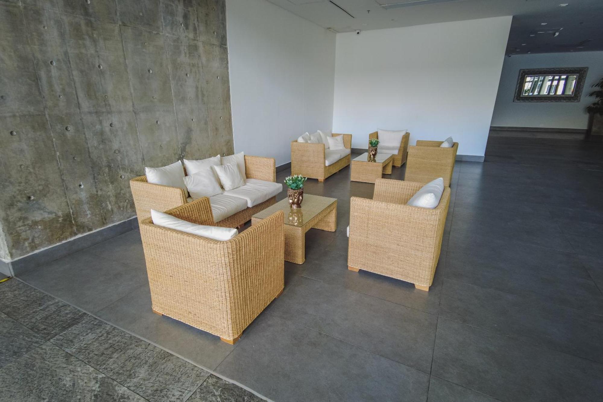Acogedor Y Lujoso Apartamento En Edificio Infinitum Apartamento
